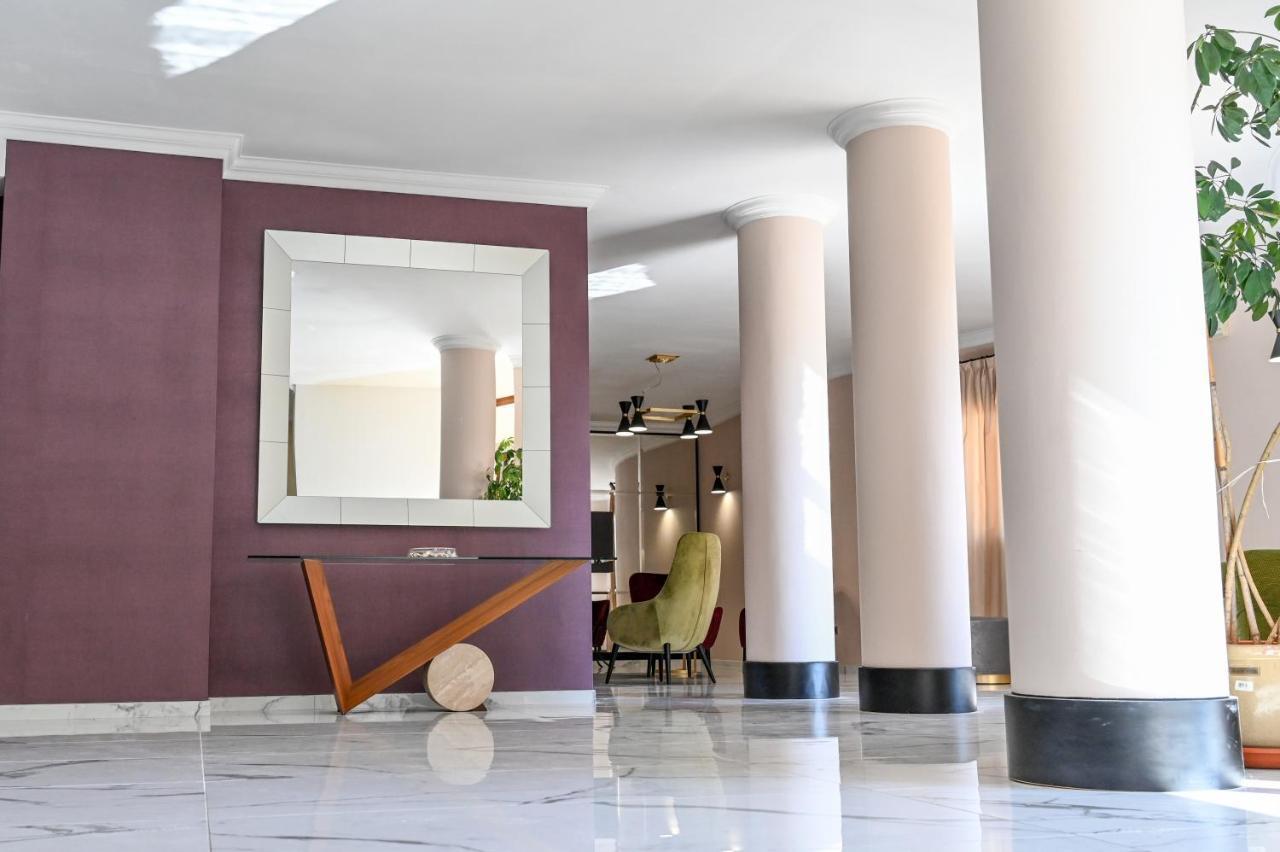 Ponzano Romano Roma Domus Hotel מראה חיצוני תמונה